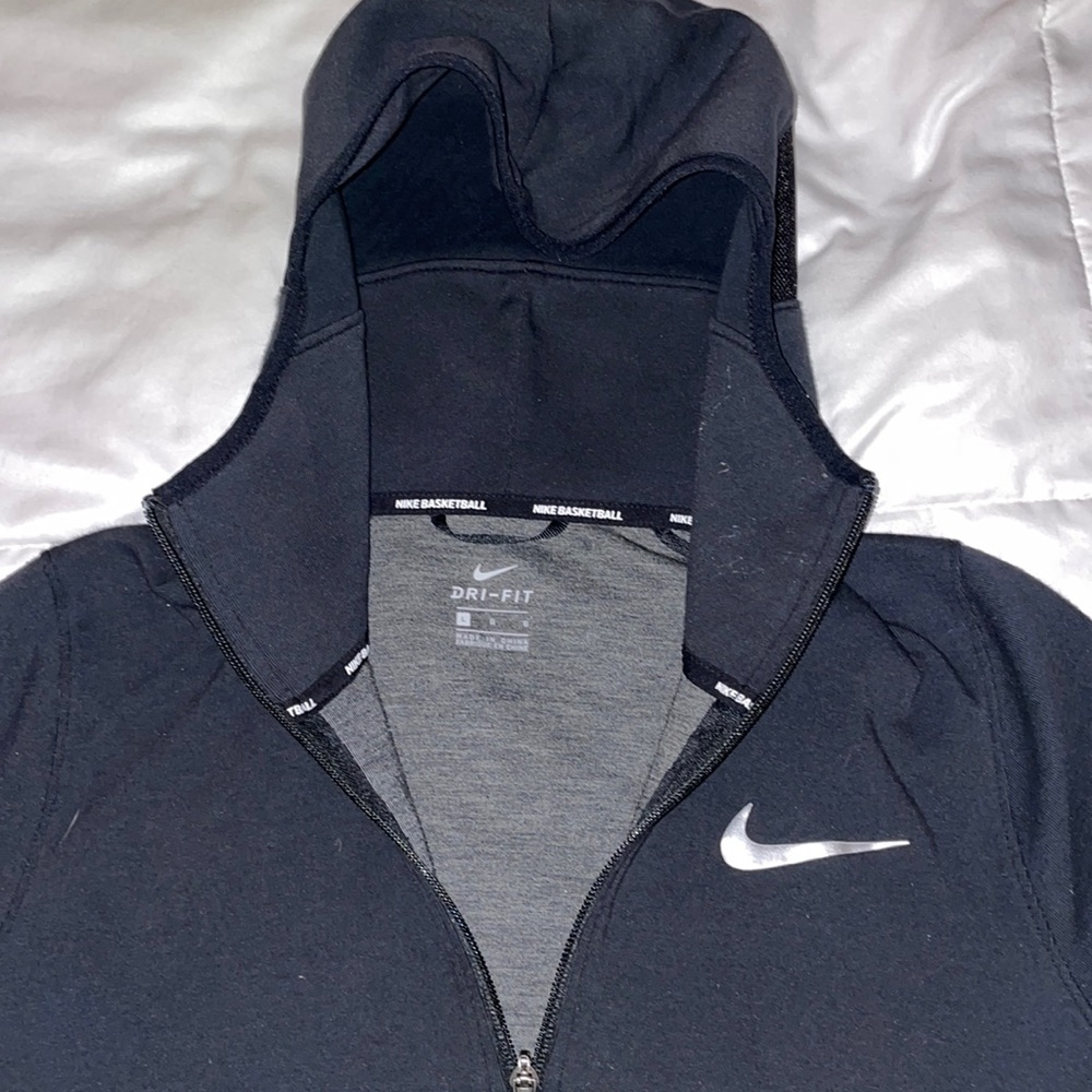 UNISEX NIKE BASKETBALL JACKET